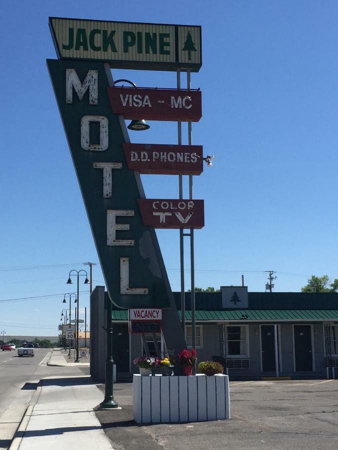 Jack Pine Motel ริเวอร์ตัน ภายนอก รูปภาพ